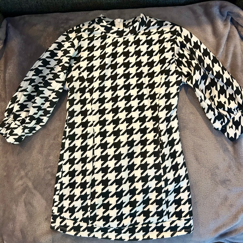 Aqua Girls x Scout the City Herringbone Sweatshirt dress (S)
